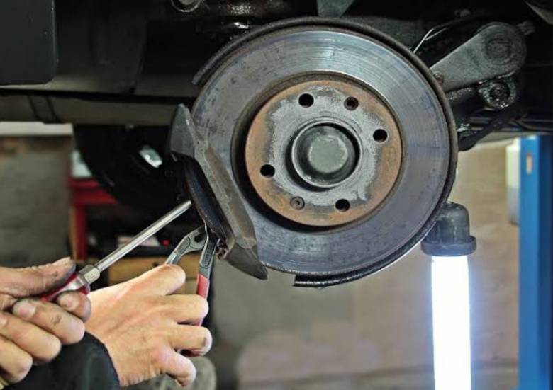 Penyebab Rem Mobil Tidak Grip dan Cara Mencegahnya